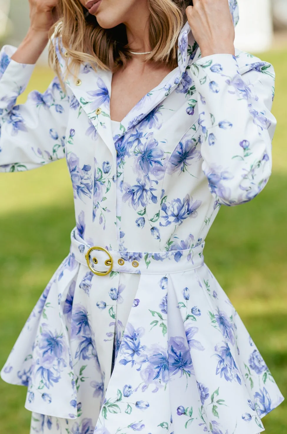 Buckle Belt with Peplum Detail in White with Blue Flower print | Floral White - Image 4