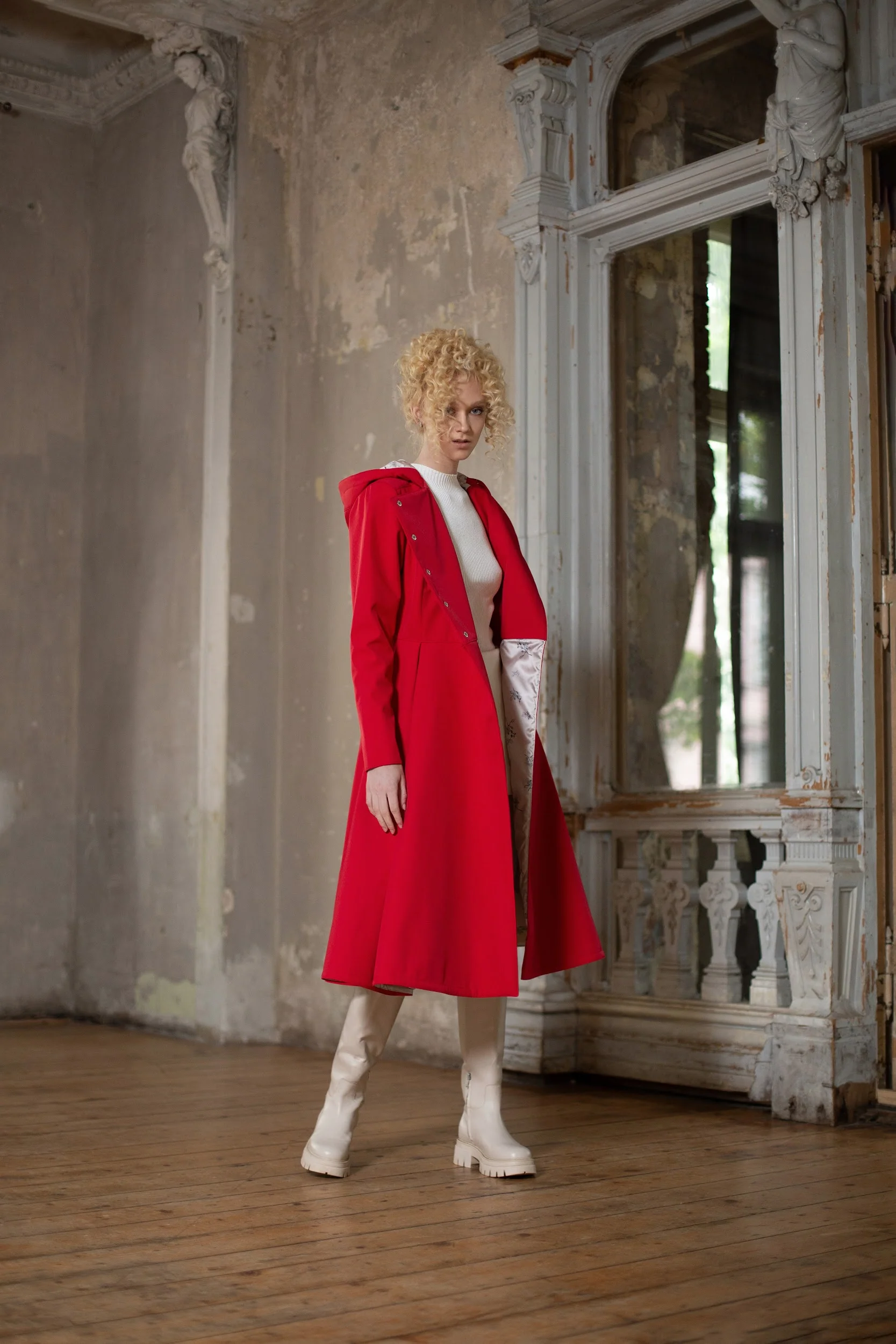 Double Breasted Trench Coat in Bright Red | Queen of Hearts - Image 6