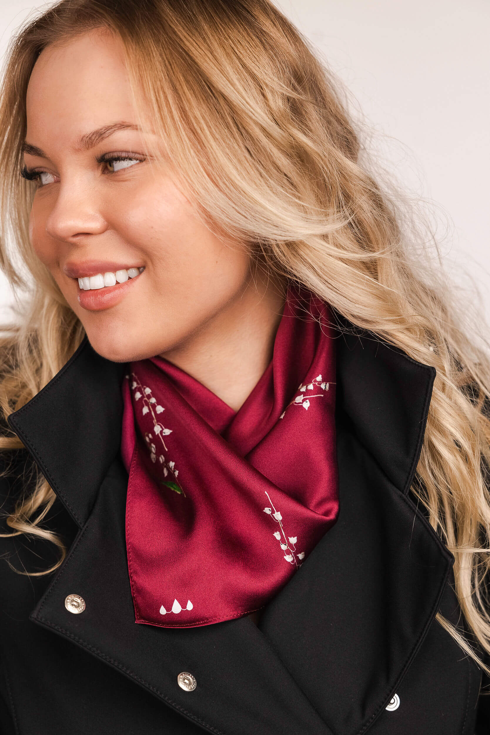 Small Floral Natural Silk Scarf | Red Collection - Image 4